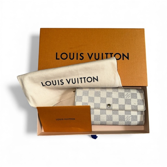 Louis Vuitton Handbags - Louis Vuitton Damier Azur Sarah Wallet 2008 France -full inclusion EUC